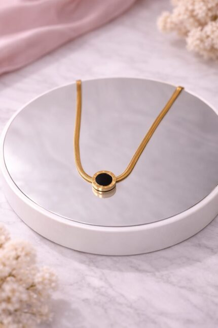 Collier Cercle en acier inoxydable Doré
